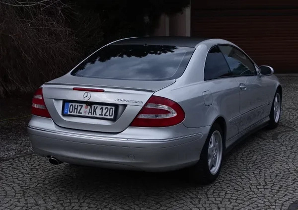 Mercedes-Benz CLK cena 15800 przebieg: 240000, rok produkcji 2004 z Janikowo małe 704
